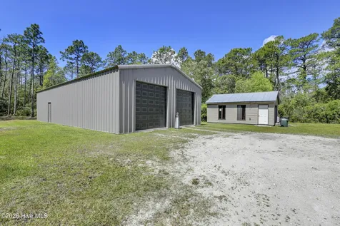 1867 Nc 210 Highway W Hampstead NC 28443