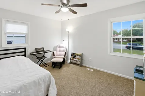 607 Oakwood Avenue Jacksonville NC 28546