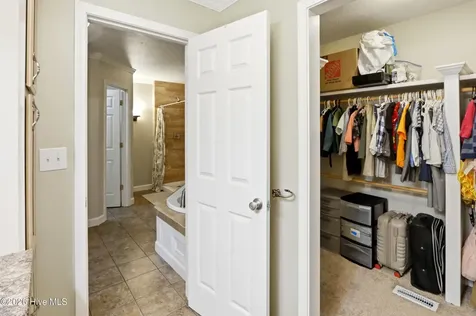 607 Oakwood Avenue Jacksonville NC 28546