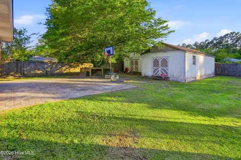 607 Oakwood Avenue Jacksonville NC 28546