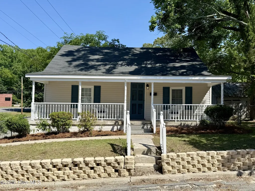 101 Cherry Street Williamston NC 27892