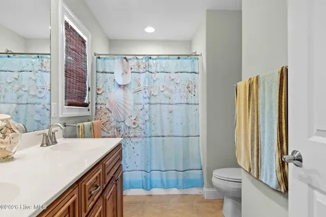 133 NE 3rd Street Oak Island NC 28465