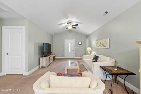 133 NE 3rd Street Oak Island NC 28465
