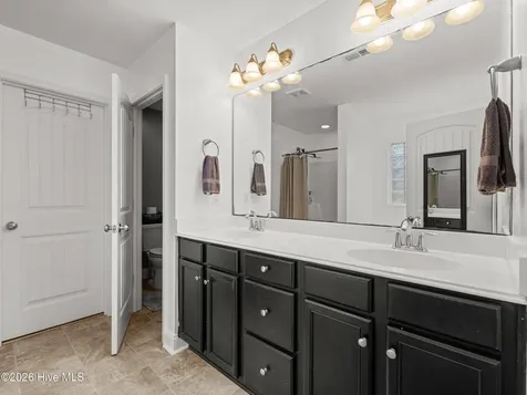 804 Little Cardinal Court Jacksonville NC 28540
