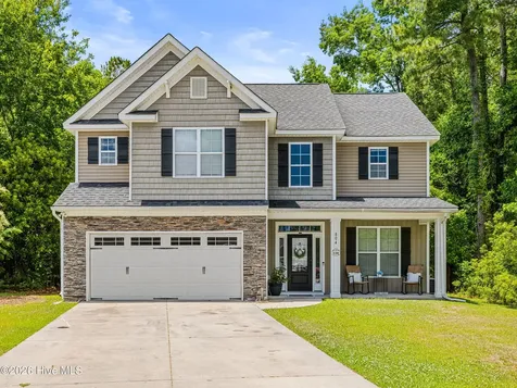 804 Little Cardinal Court Jacksonville NC 28540