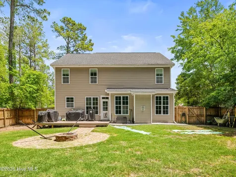804 Little Cardinal Court Jacksonville NC 28540