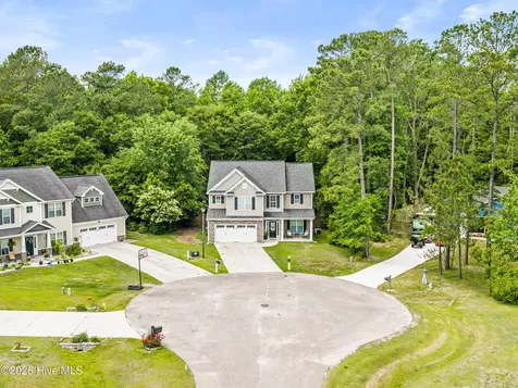 804 Little Cardinal Court Jacksonville NC 28540