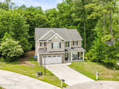 804 Little Cardinal Court Jacksonville NC 28540