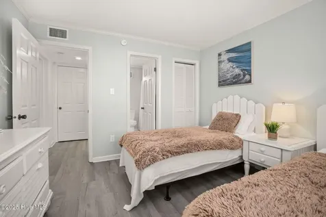 10300 Coast Guard Road Emerald Isle NC 28594