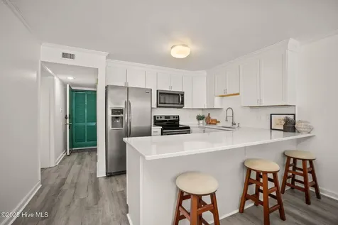 10300 Coast Guard Road Emerald Isle NC 28594