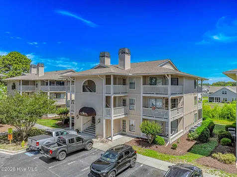 4242 Pinehurst Circle Little River SC 29566