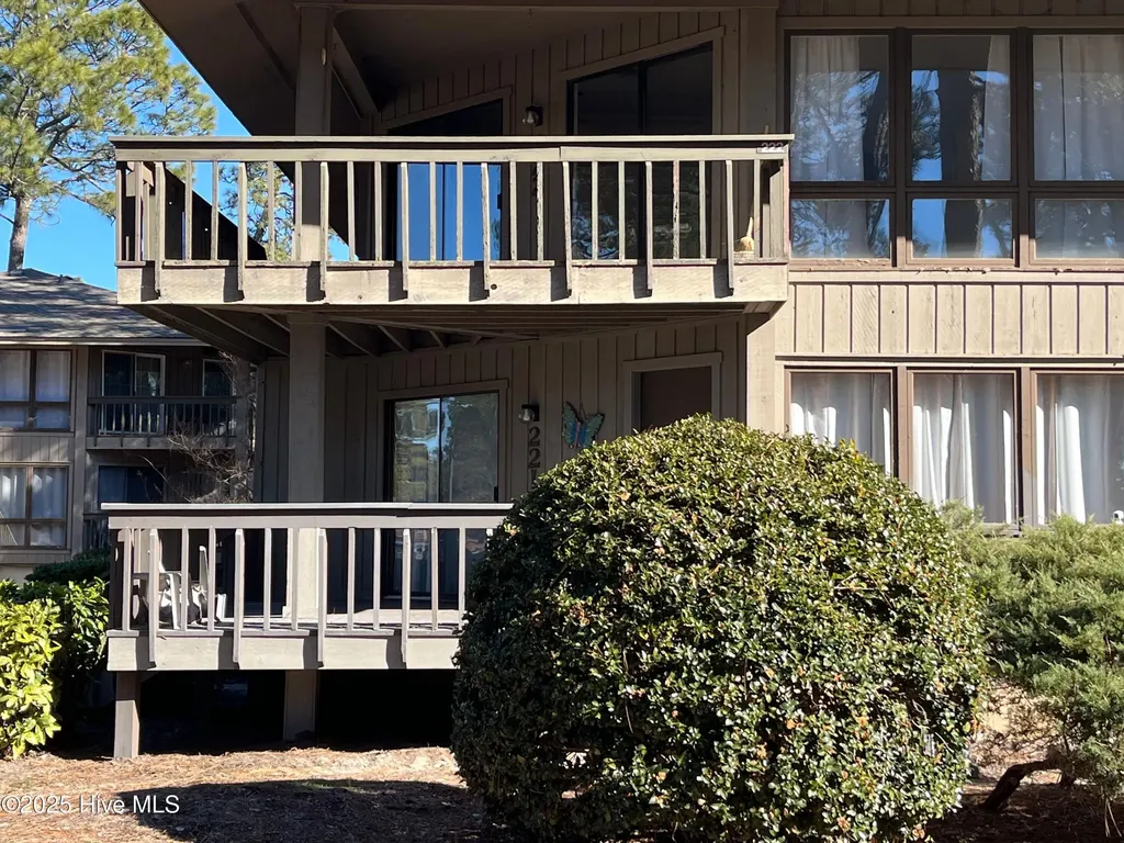222 Foxkroft Drive Jackson Springs NC 27281