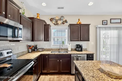 401 Worsley Way Jacksonville NC 28546