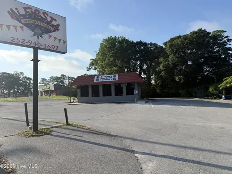 1115 John Small Avenue Washington NC 27889