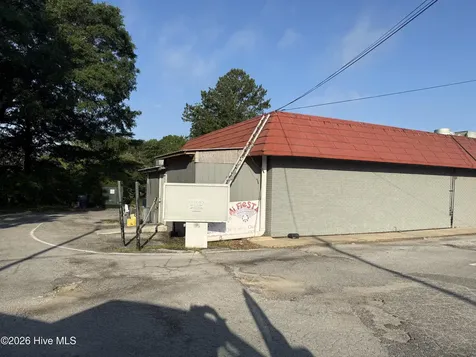 1115 John Small Avenue Washington NC 27889