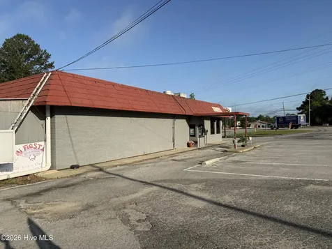 1115 John Small Avenue Washington NC 27889