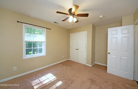 186 Raintree Circle Jacksonville NC 28540