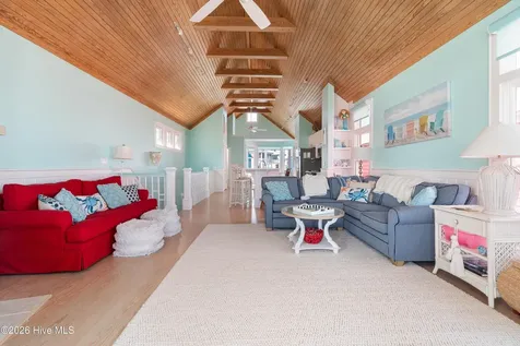 112 Sandpiper Court Atlantic Beach NC 28512