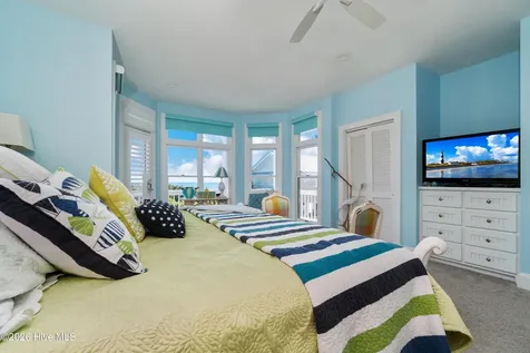 112 Sandpiper Court Atlantic Beach NC 28512