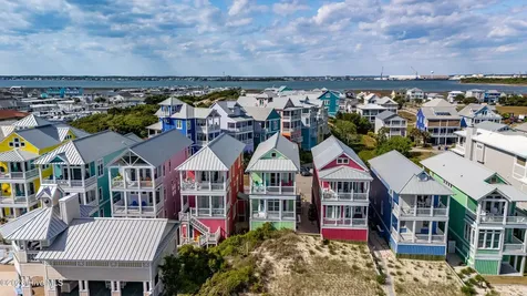 112 Sandpiper Court Atlantic Beach NC 28512
