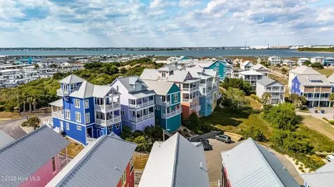 112 Sandpiper Court Atlantic Beach NC 28512