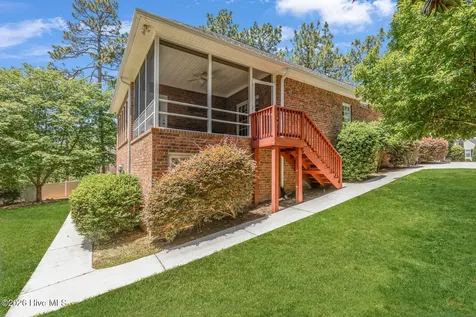 940 Diamondhead Drive S Pinehurst NC 28374