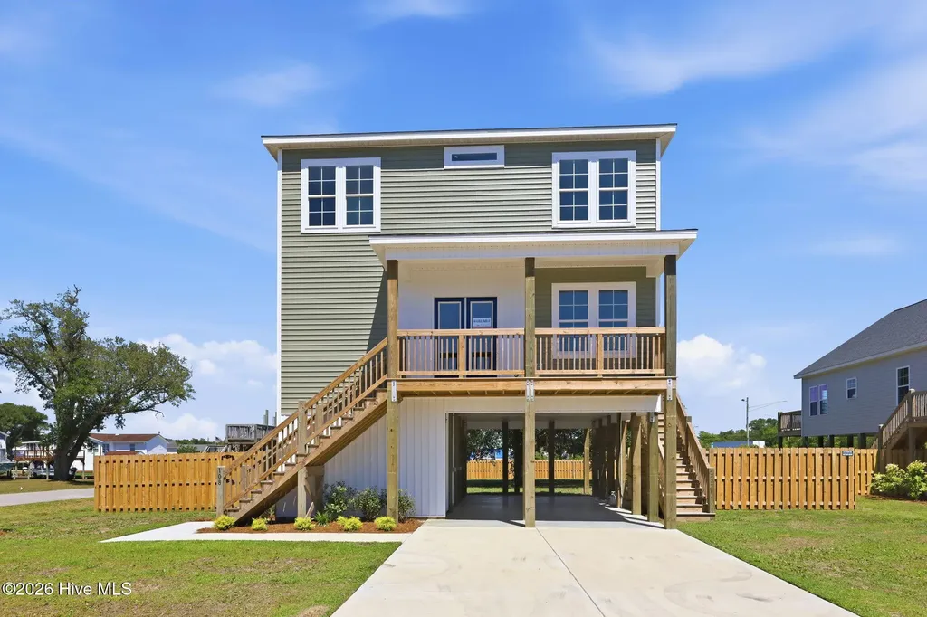 108 Flippers Cove Drive Cedar Point NC 28584