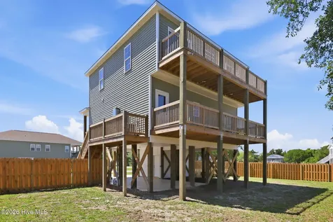 108 Flippers Cove Drive Cedar Point NC 28584