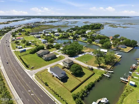 108 Flippers Cove Drive Cedar Point NC 28584