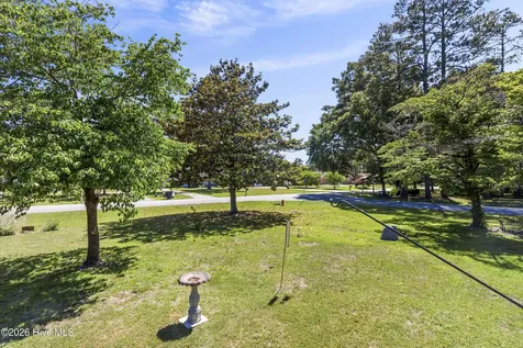 312 Rockledge Road New Bern NC 28562