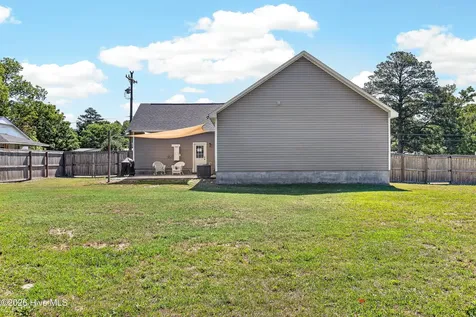 118 Fire Tower Road Richlands NC 28574