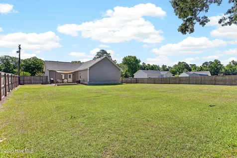 118 Fire Tower Road Richlands NC 28574