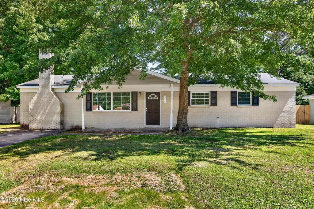 211 Ramsey Drive Jacksonville NC 28540