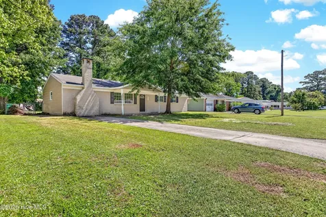 211 Ramsey Drive Jacksonville NC 28540