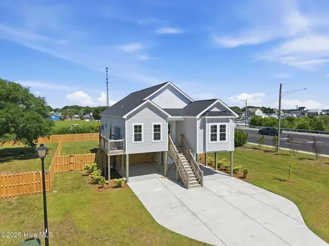 104 Flippers Cove Drive Cedar Point NC 28584