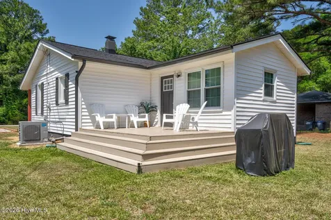 211 Viverette Avenue Battleboro NC 27809