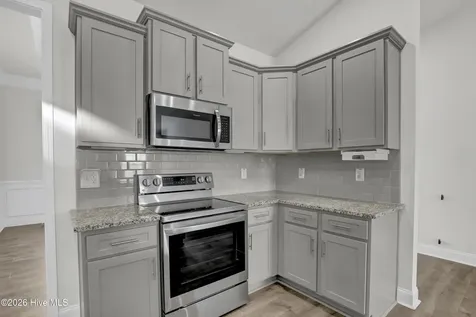 805 Washington Square Richlands NC 28574