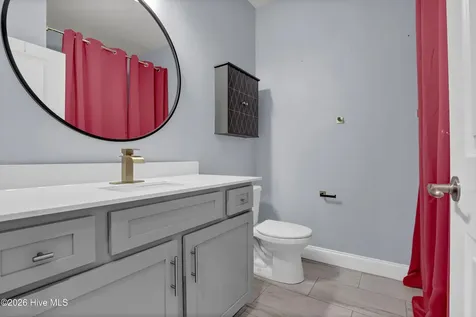 805 Washington Square Richlands NC 28574