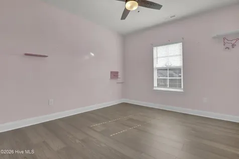 805 Washington Square Richlands NC 28574