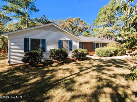 290 Diamondhead Drive S Pinehurst NC 28374