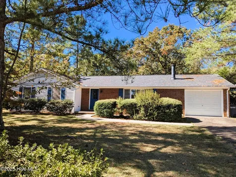 290 Diamondhead Drive S Pinehurst NC 28374