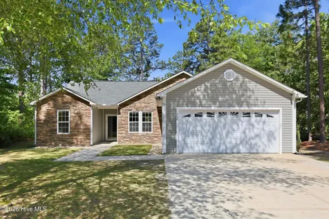 750 Thrush Drive Vass NC 28394