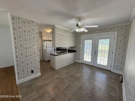 2042 Pinetops-crisp Road Pinetops NC 27864