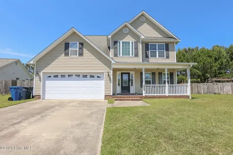 207 Willoughby Lane Jacksonville NC 28546
