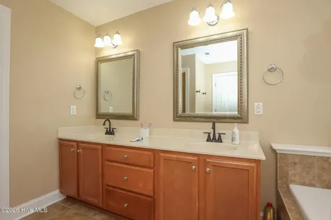 207 Willoughby Lane Jacksonville NC 28546