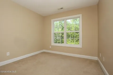 207 Willoughby Lane Jacksonville NC 28546
