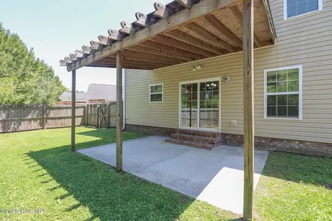 207 Willoughby Lane Jacksonville NC 28546