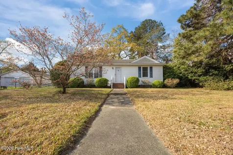 2910 Rose Street Greenville NC 27858