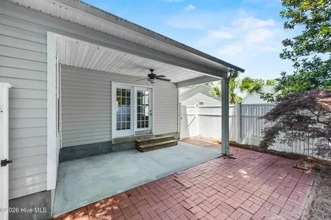 208 Waters Point Court Wilmington NC 28412