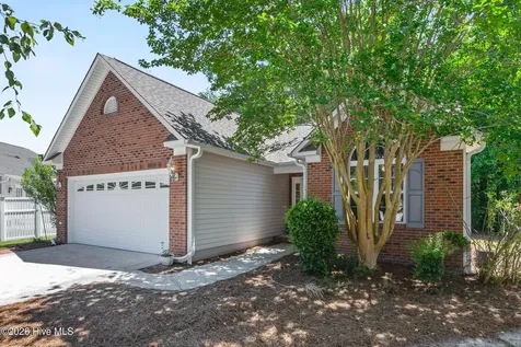 208 Waters Point Court Wilmington NC 28412